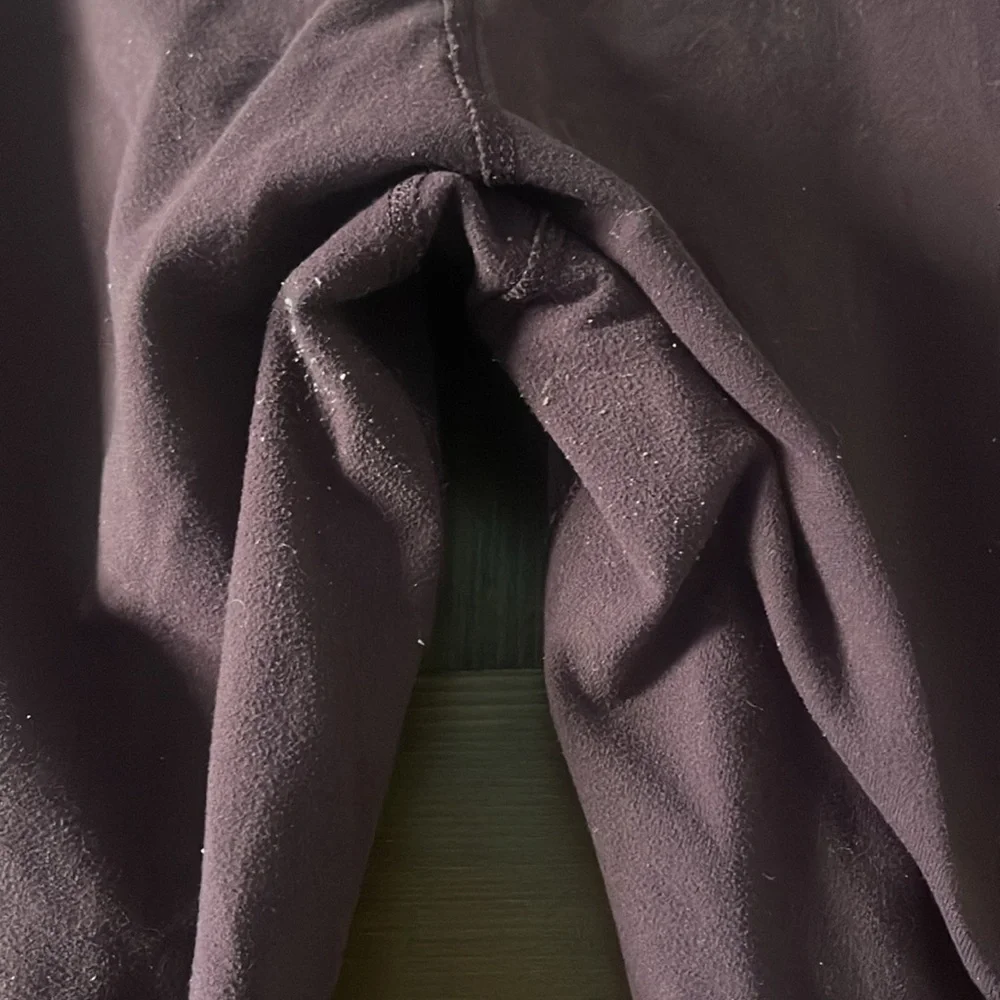 Lululemon Athletica Align Cropped 21” Purple High-Waisted Leggings size 4